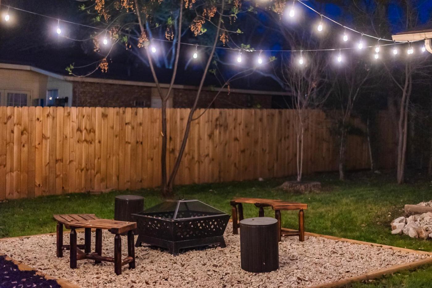 Texas Vacation Home, Game Room & Pool By Sixflags サンアントニオ エクステリア 写真