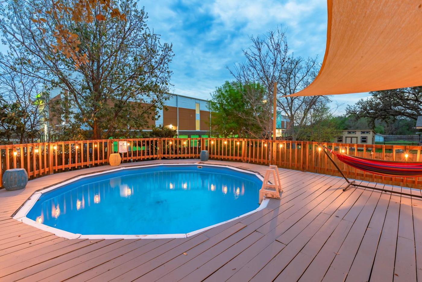 Texas Vacation Home, Game Room & Pool By Sixflags サンアントニオ エクステリア 写真