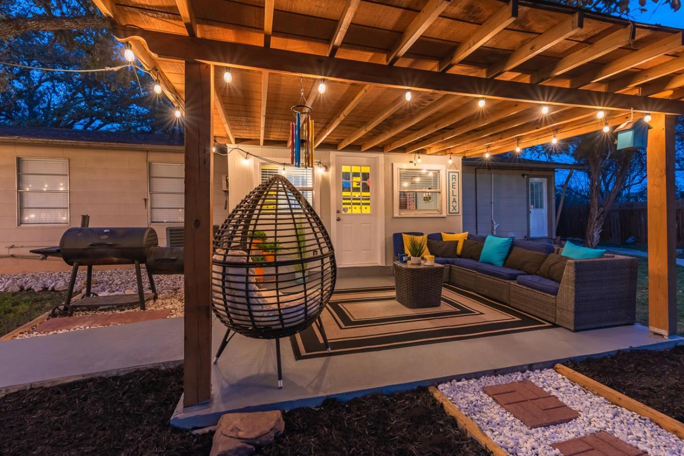 Texas Vacation Home, Game Room & Pool By Sixflags サンアントニオ エクステリア 写真