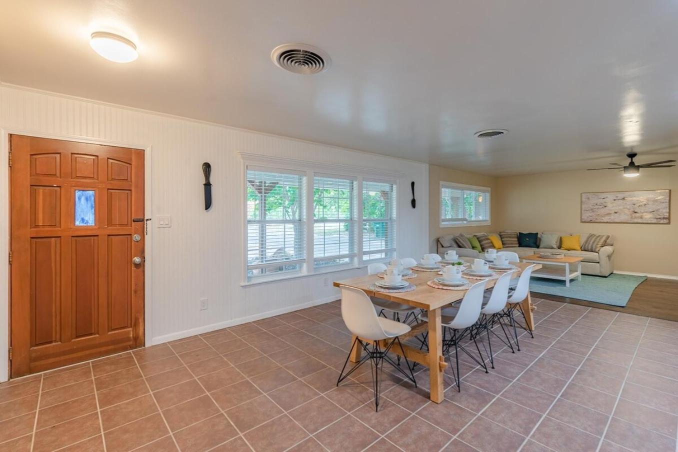 Texas Vacation Home, Game Room & Pool By Sixflags サンアントニオ エクステリア 写真
