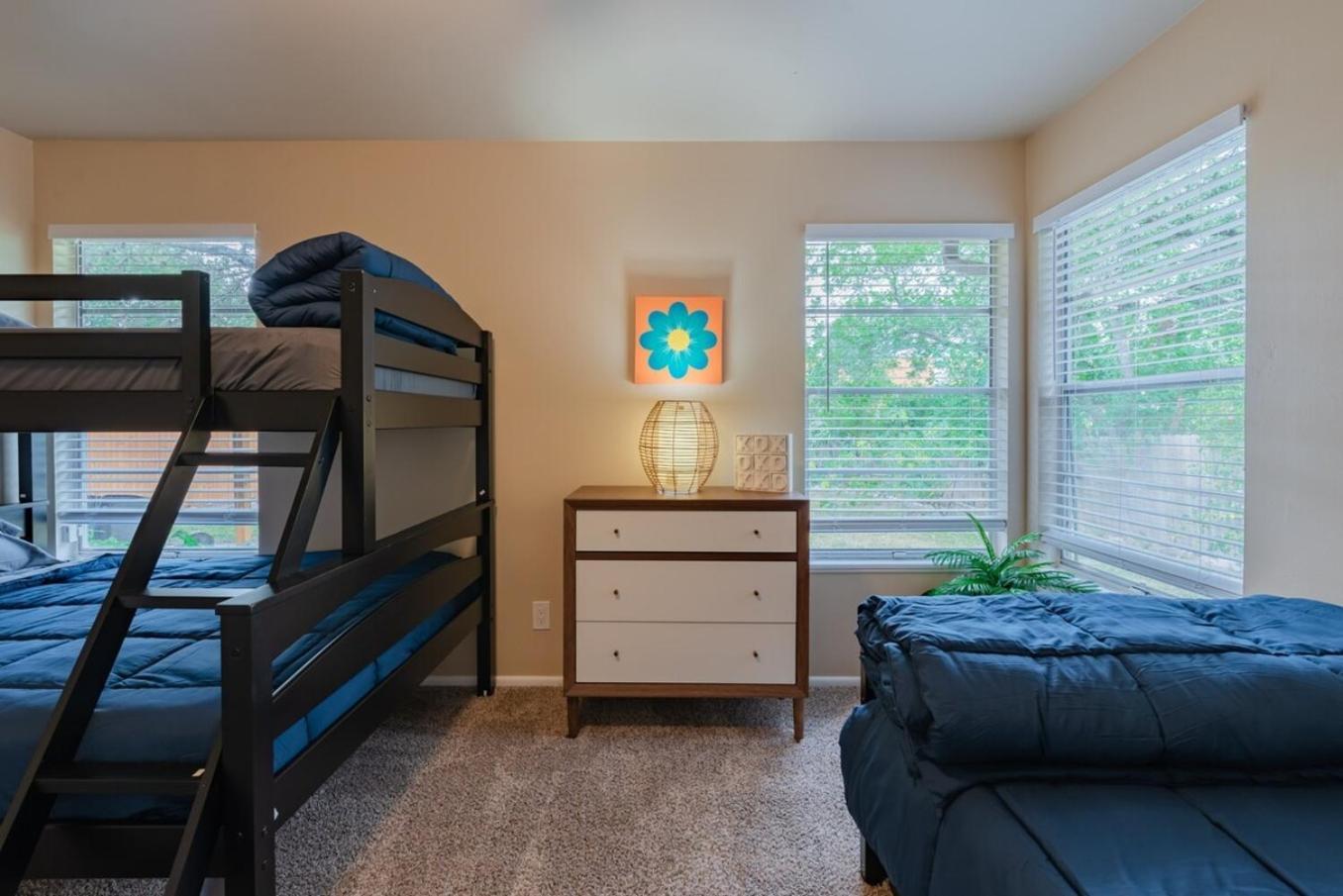 Texas Vacation Home, Game Room & Pool By Sixflags サンアントニオ エクステリア 写真