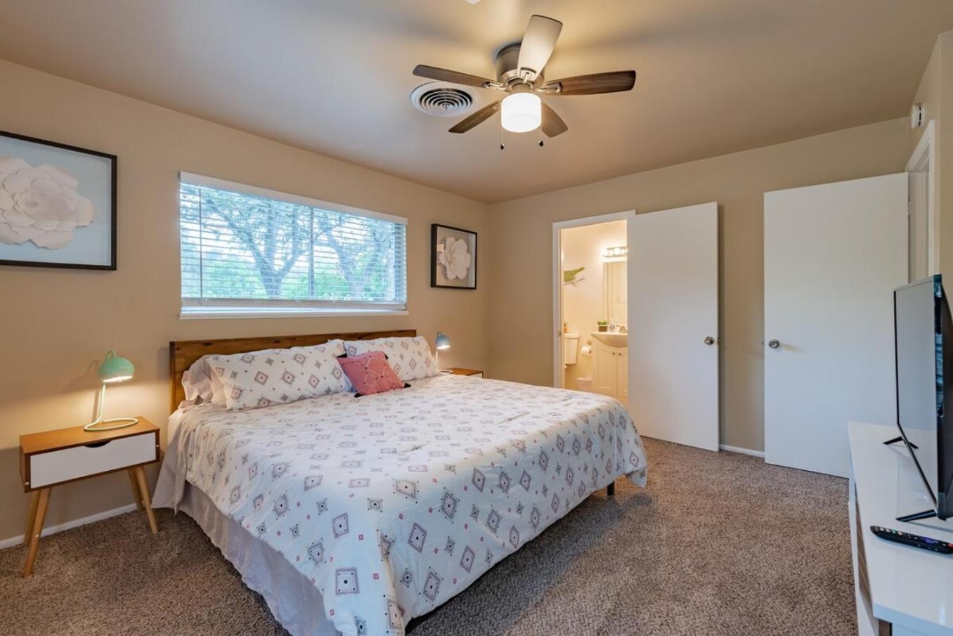 Texas Vacation Home, Game Room & Pool By Sixflags サンアントニオ エクステリア 写真
