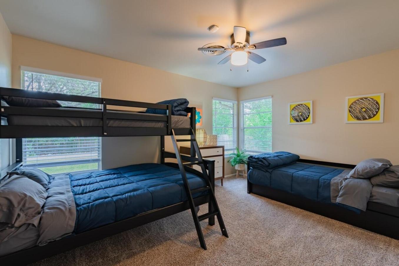 Texas Vacation Home, Game Room & Pool By Sixflags サンアントニオ エクステリア 写真